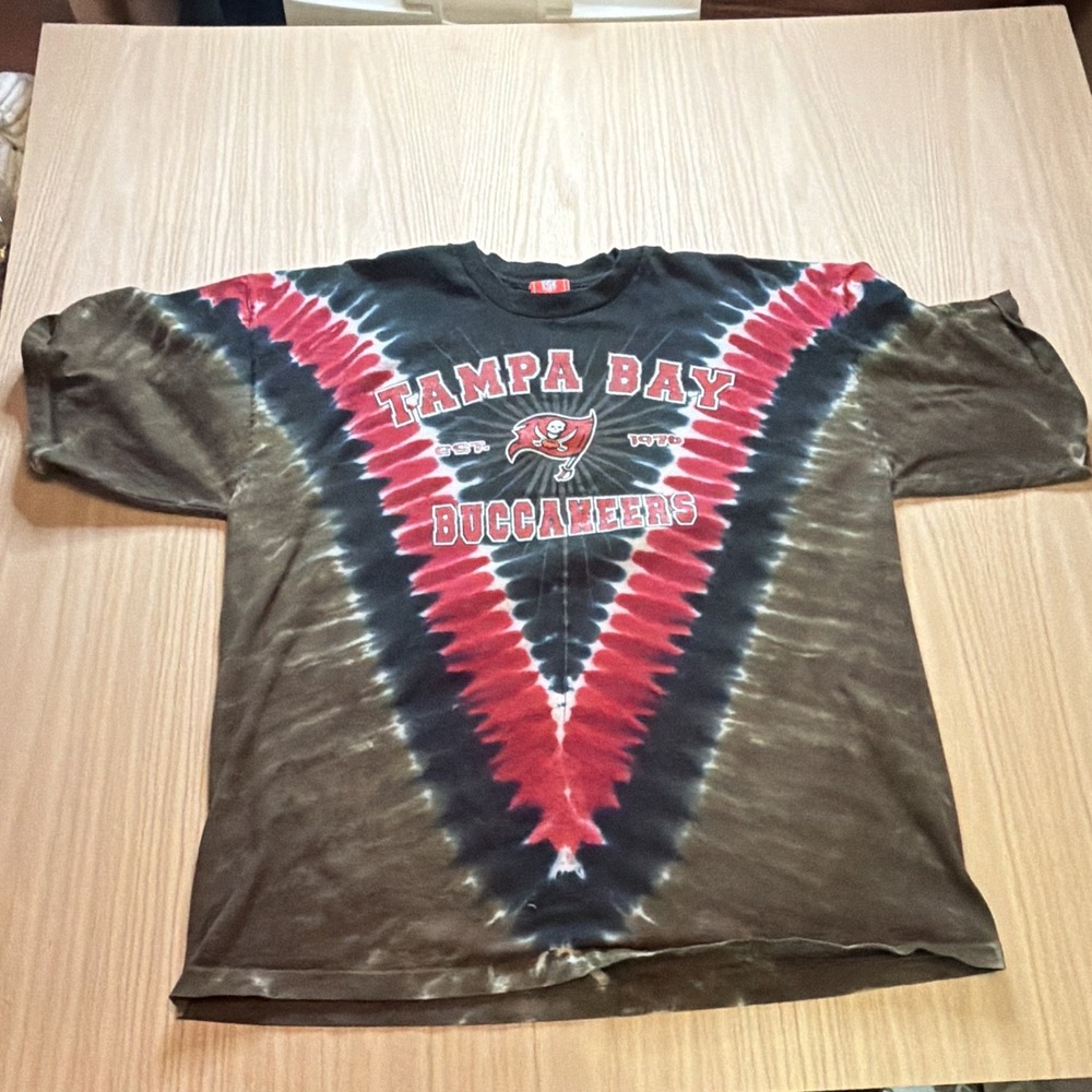 VTG Single Stitch Y2K Tye Dye NFL Tampa Bay Buccaneers XXL Tee Shirt Made in USA